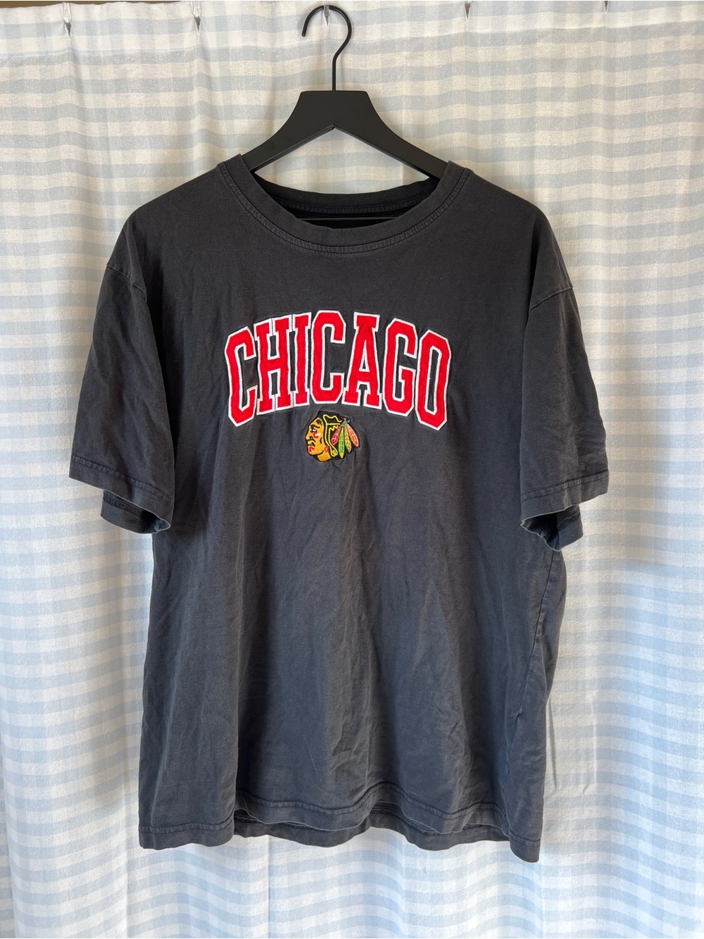 NHL Chicago Blackhawks Graphic Short-Sleeve Tee - Black